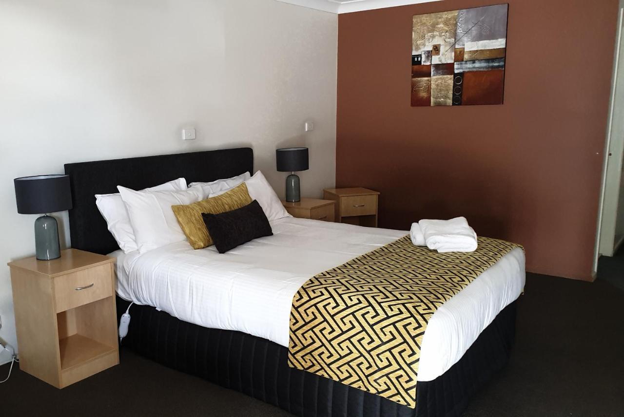 Tenterfield Tavern And Motor Inn Buitenkant foto